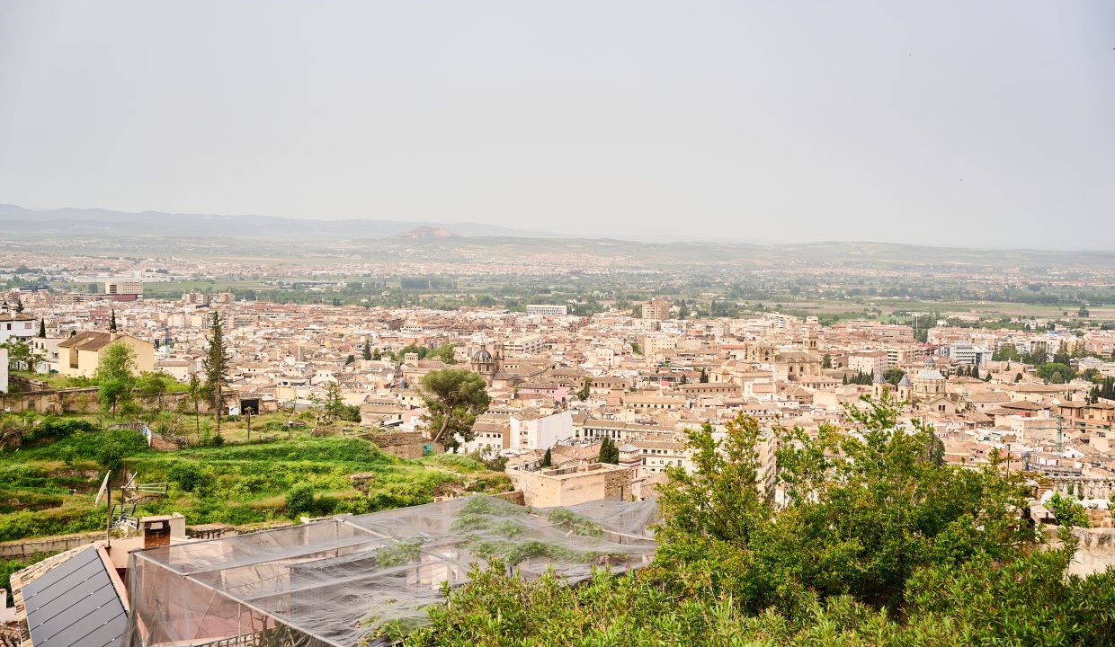 AmereGranadapisoventaBasurtovaloracionpisoCalleSanBartolomeGranada