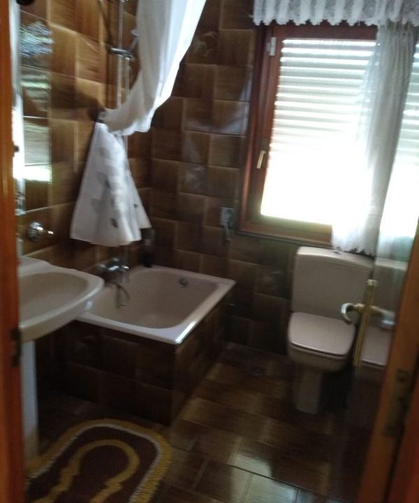 AmereBilbaopisosventaBasurtovaloracionpisobarriomartires15Arnuero7