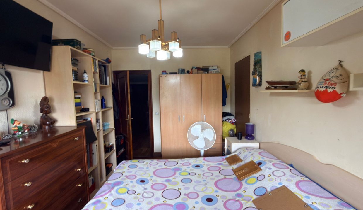 AmereBilbaopisodelujoventaBasurtovaloracionpisoCalleObispoOlaechea