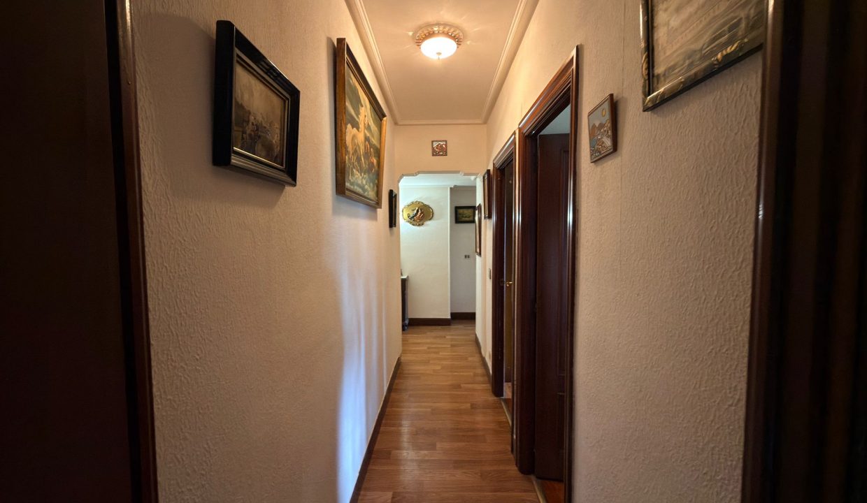 AmereBilbaopisodelujoventaBasurtovaloracionpisoCalleObispoOlaechea