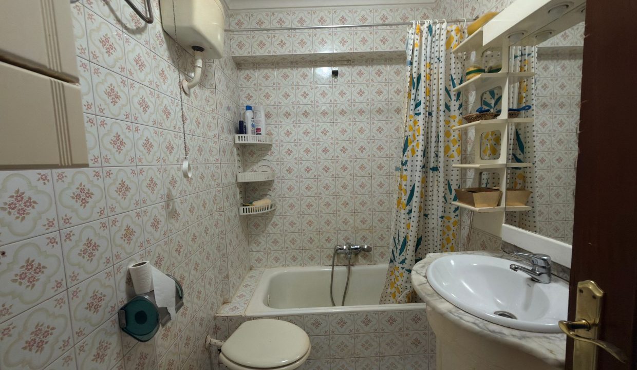 AmereBilbaopisodelujoventaBasurtovaloracionpisoCalleObispoOlaechea